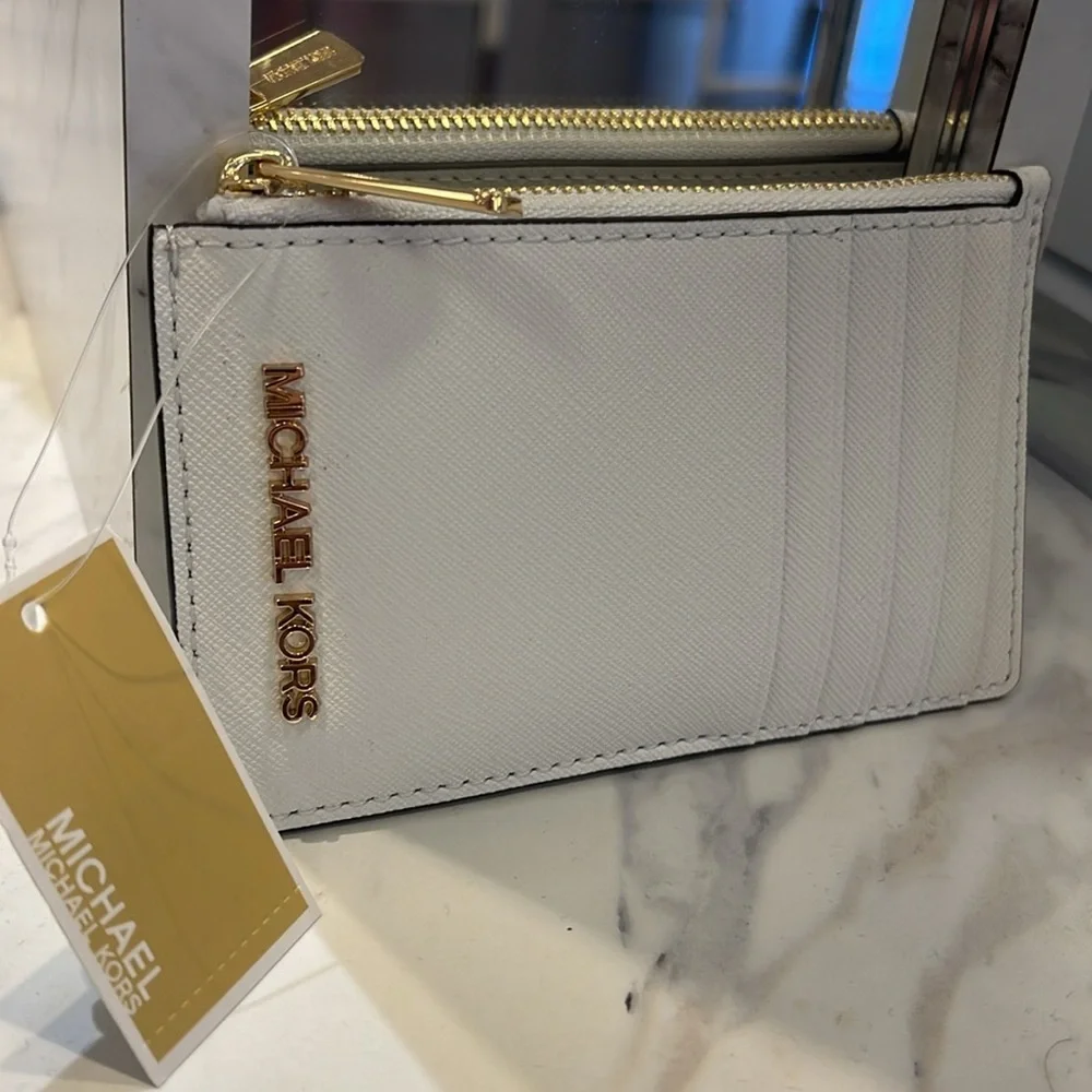 MICHAEL KORS Jet Set Travel Md Top Zip Leather Card Case Wallet  Optic White